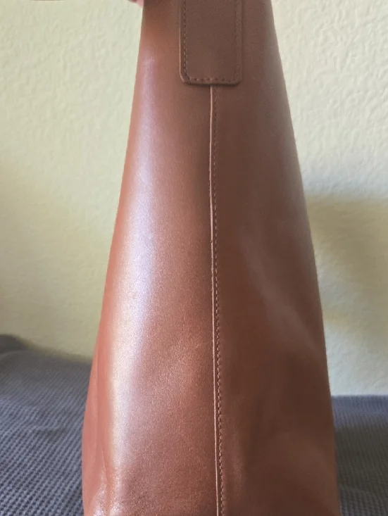 Madewell-The Essential Bucket Tote - Picture 3 of 16